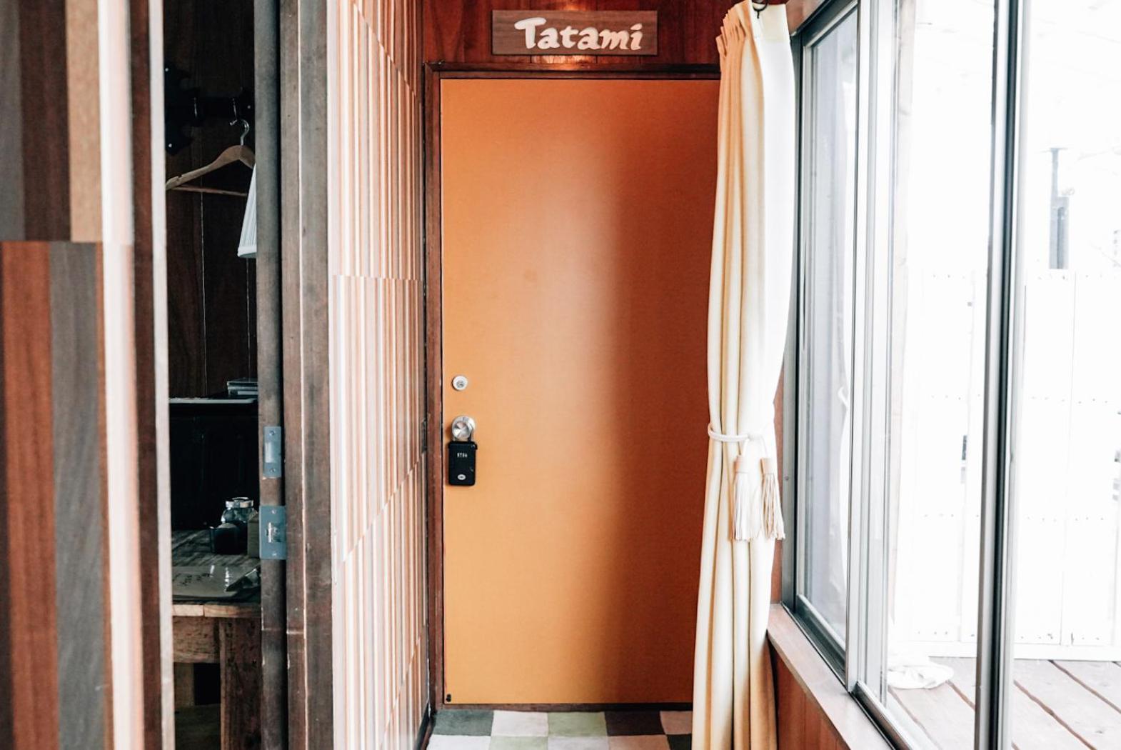 Tipy Records Inn Hanare Одавара Номер фото